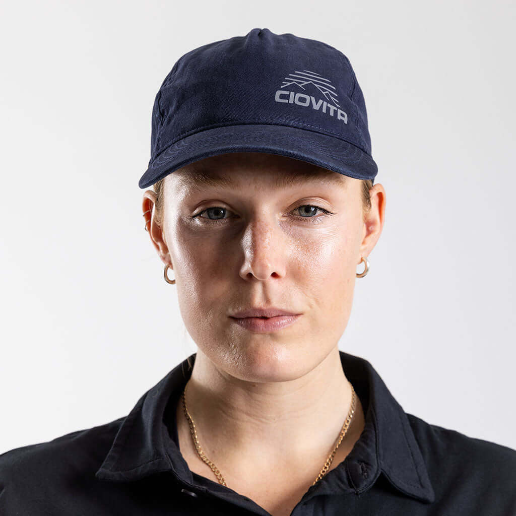 Curved Vintage Strapback Peak Cap - Navy